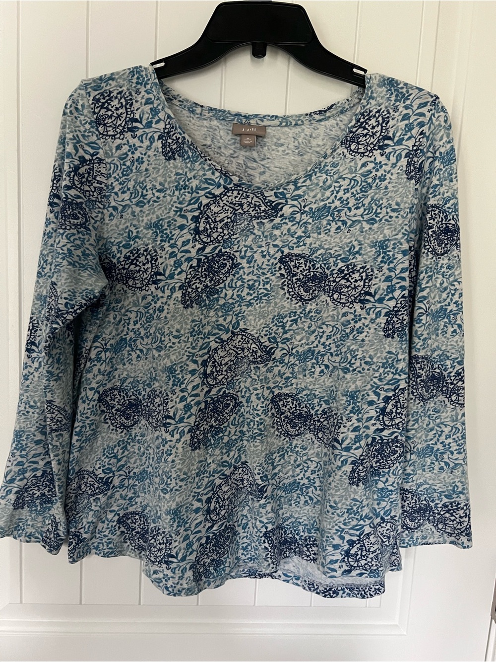 J. Jill Blue Paisley Long-Sleeve V-Neck Top